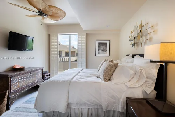 $5,100,000 | 201 Crandon Boulevard, Unit 174, Key Biscayne, FL 33149