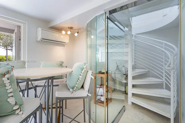 $5,100,000 | 201 Crandon Boulevard, Unit 174, Key Biscayne, FL 33149