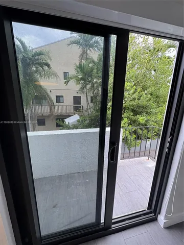 $2,500 | 3011 Southwest 1st Avenue, Unit 12, Miami, FL 33129