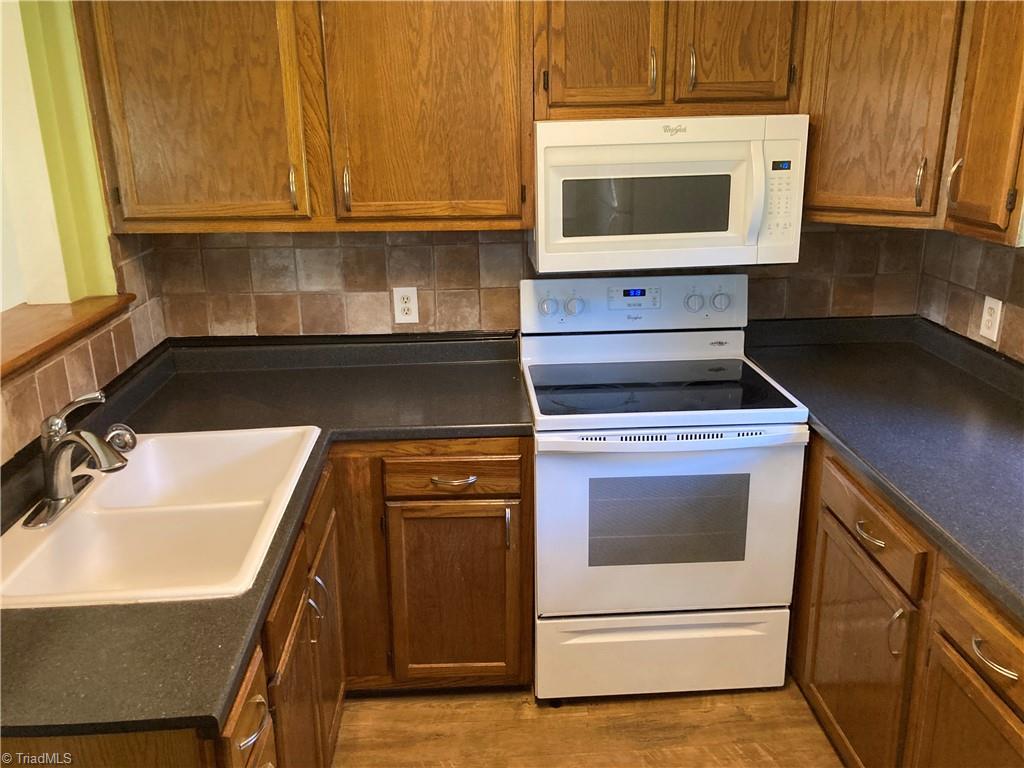 4906-4908 Kitty Hawk Road Greensboro, NC 27407 - Photo 9 of 35