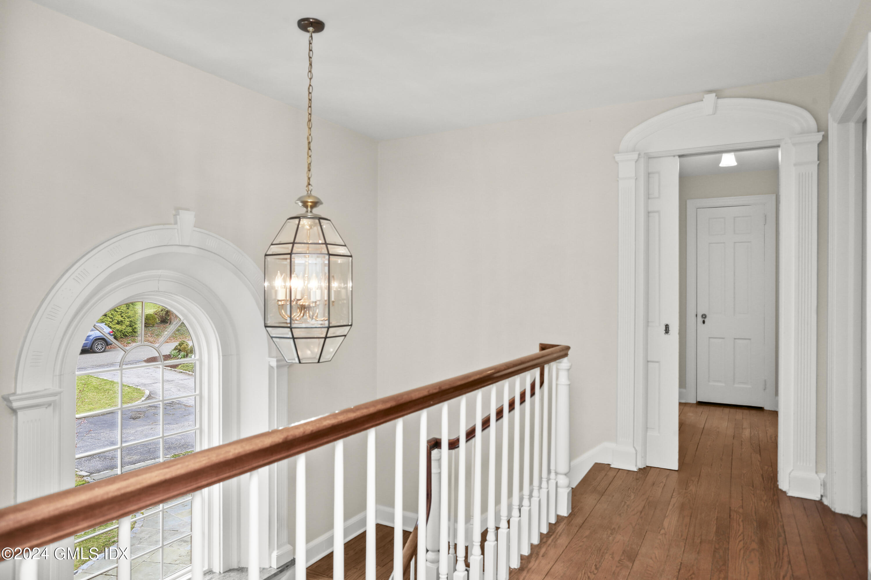 7 Willowmere Avenue Riverside, CT 06878 - Photo 19 of 31 a view of entryway with wooden floor