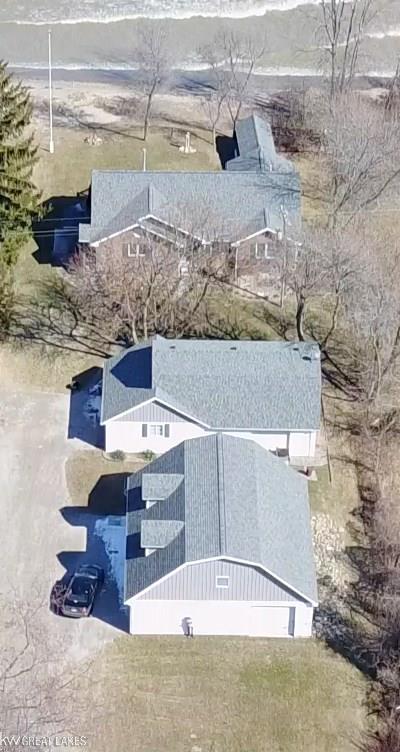 2564 North Lakeshore Road Carsonville, MI 48419 - Photo 24 of 60 31350368-23.JPG