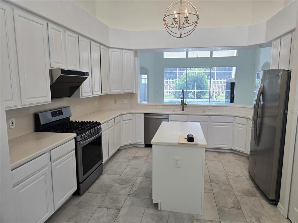 8427 Sailing Loop Lakewood Ranch, FL 34202 - Photo 12 of 44