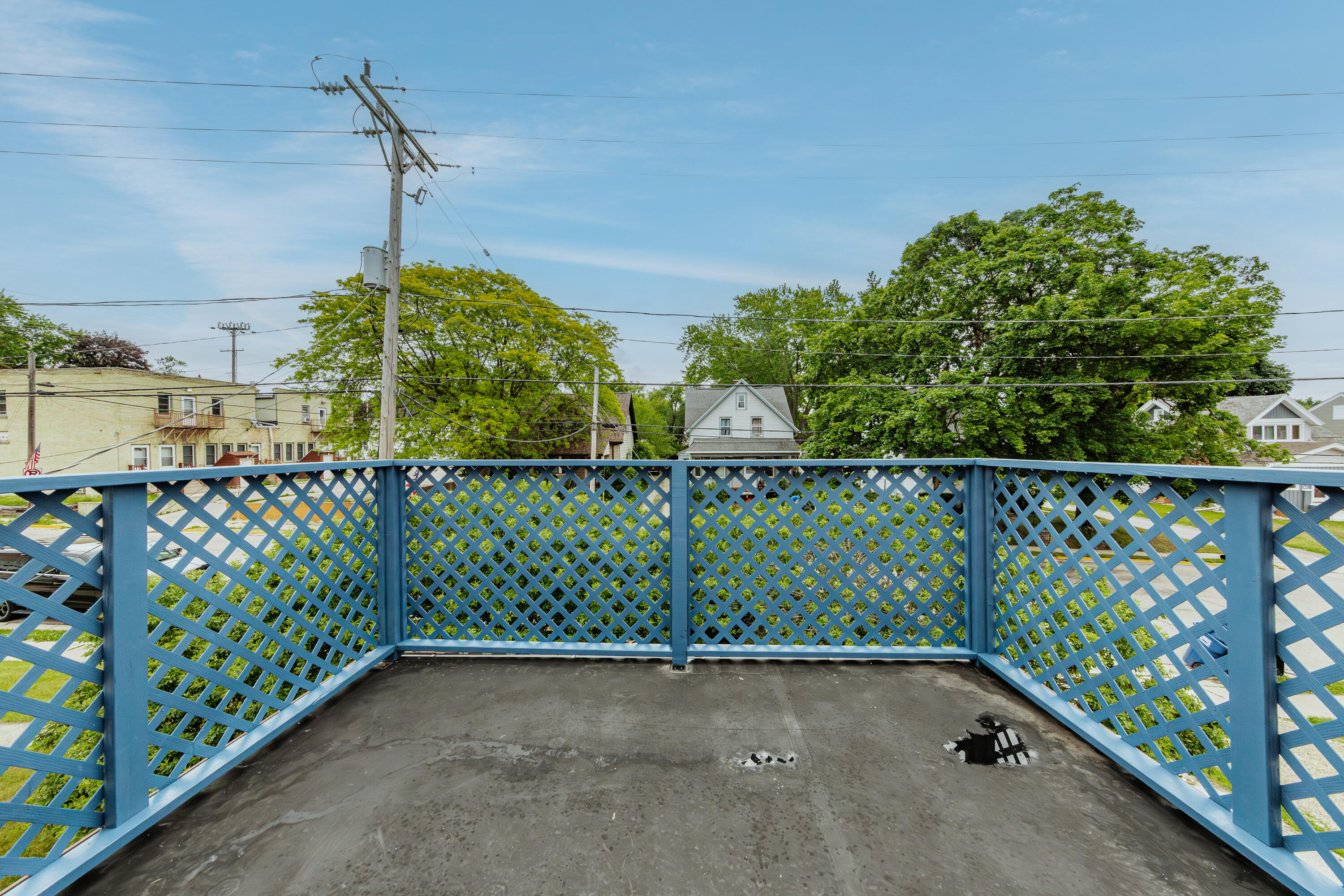 113 South Milwaukee Street Fredonia, WI 53021 - Photo 16 of 29 primary balcony