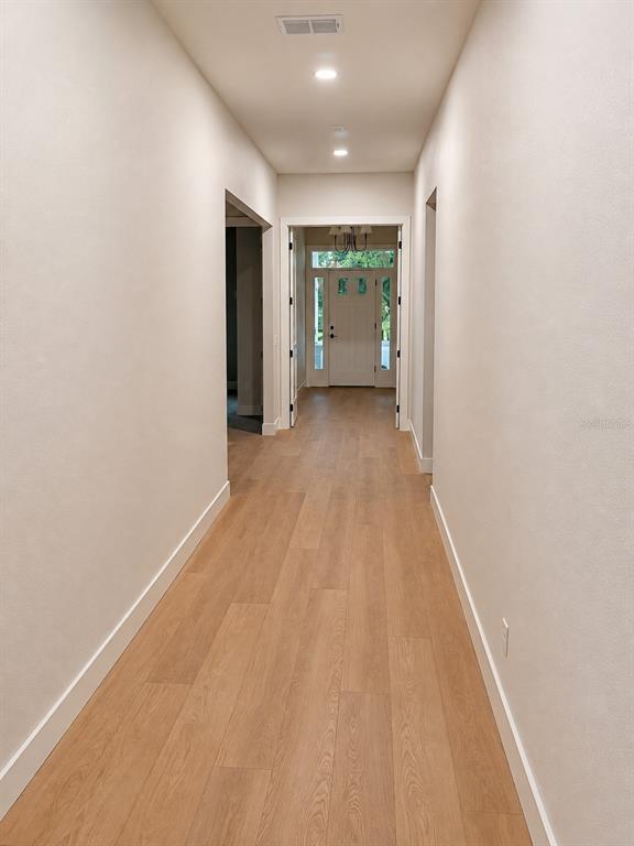 1911 Southeast 27th Road Ocala, FL 34471 - Photo 8 of 18 Gallery Image 8