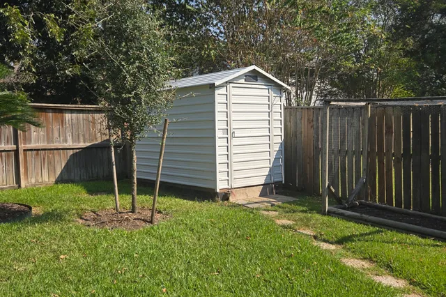 $264,999 | 9423 Garden Bridge Street, Houston, TX 77075