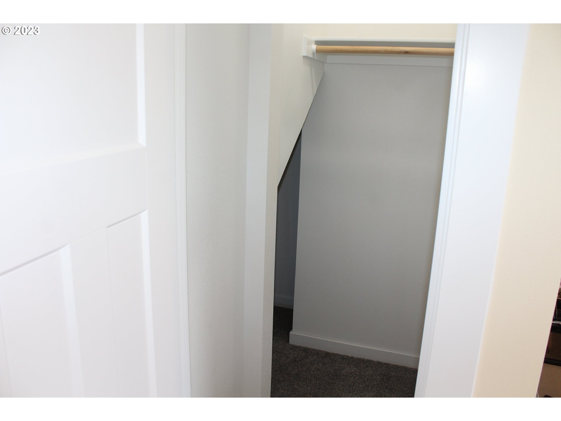 1384 10th Seaside, OR 97138 - Photo 12 of 36