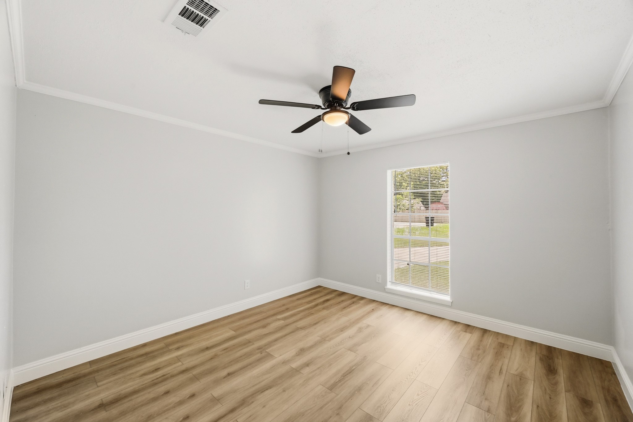1310 Burning Tree Road Houston, TX 77339 - Photo 21 of 32