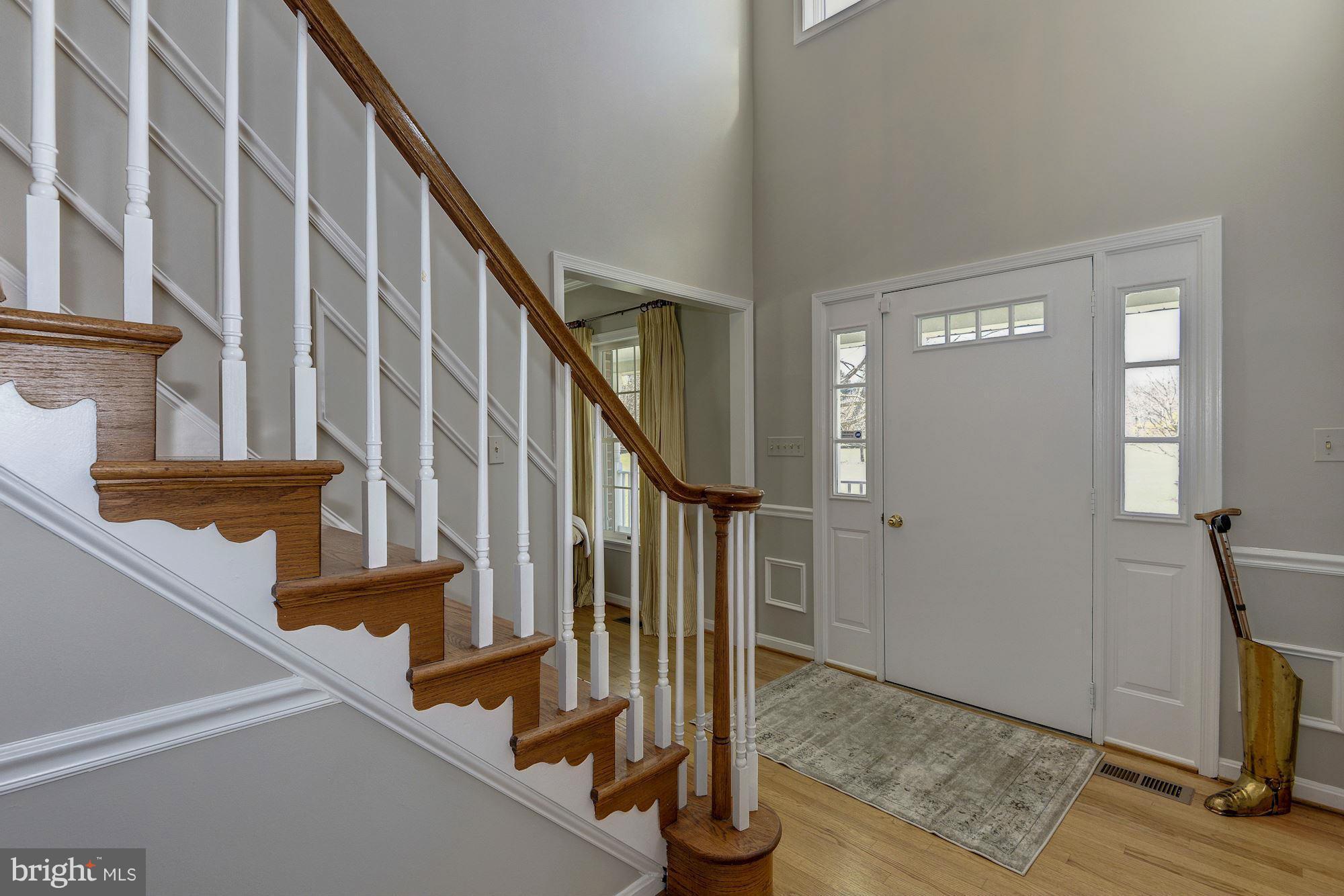 17590 Hardy Road Mount Airy, MD 21771 - Photo 3 of 30 Interior Entrance Foyer