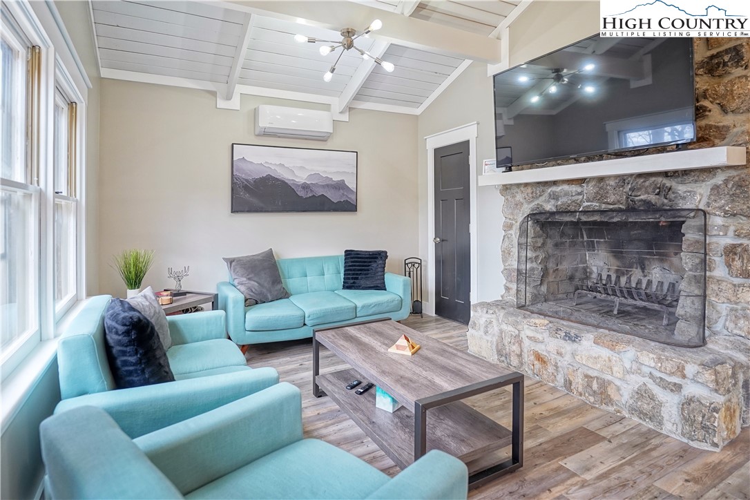 135 Tamarack Road Beech Mountain, NC 28604 - Photo 6 of 41 Gallery Image 6