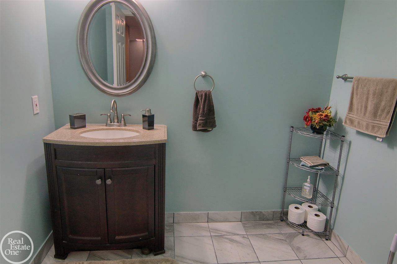 3734 Connors Drive Rochester Hills, MI 48307 - Photo 27 of 36