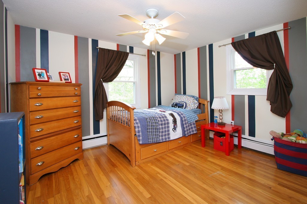 95 Border Road Reading, MA 01867 - Photo 18 of 29 Gallery Image 18