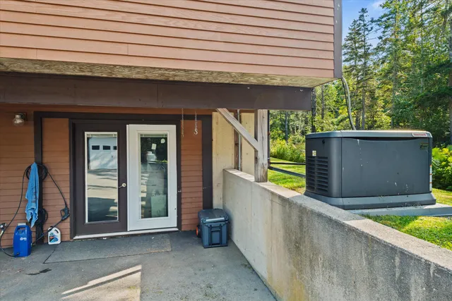 $499,999 | 113 Pressey Village Road, Deer Isle, ME 04627