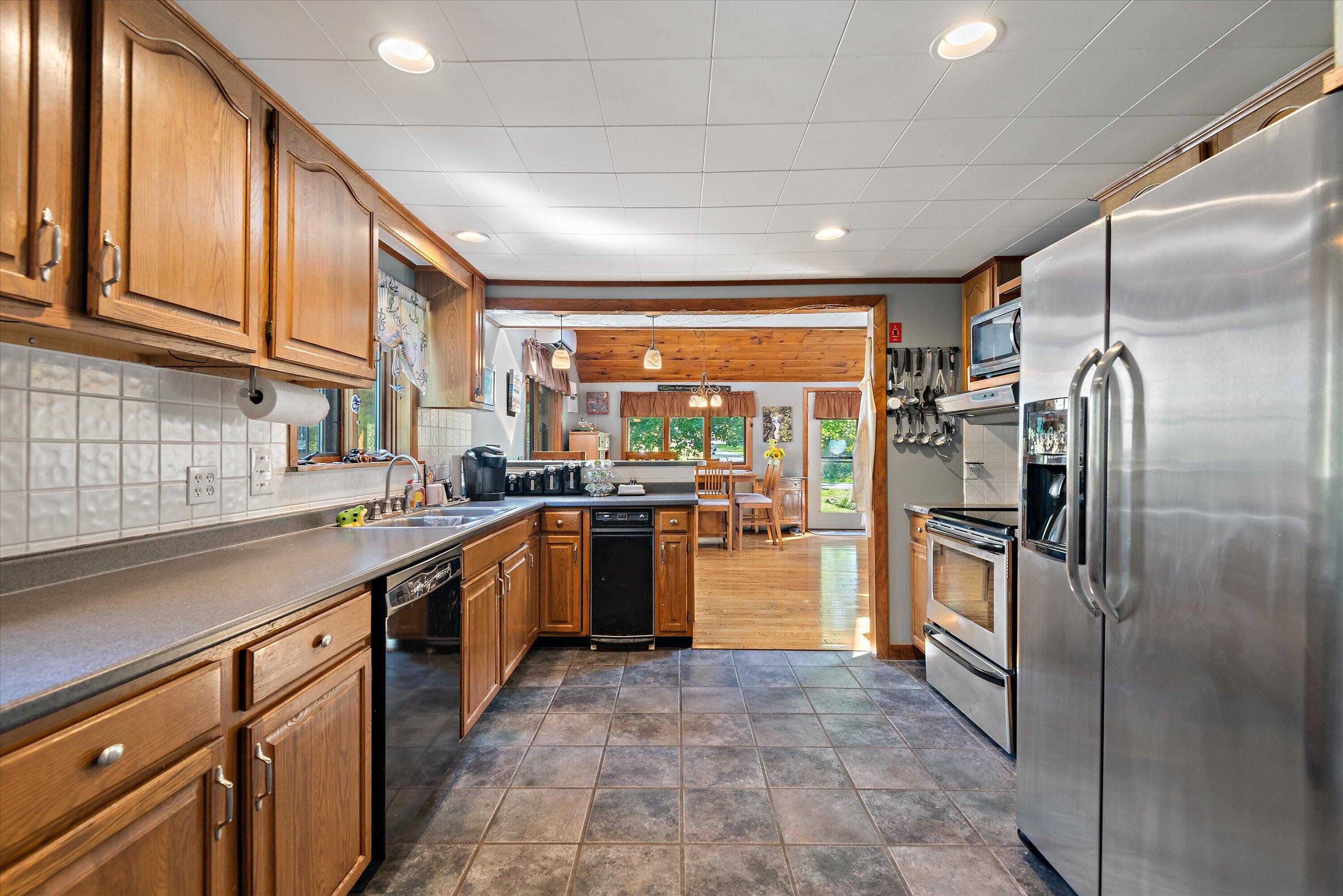 113 Pressey Village Road Deer Isle, ME 04627 - Photo 9 of 41 09-09-Kitchen