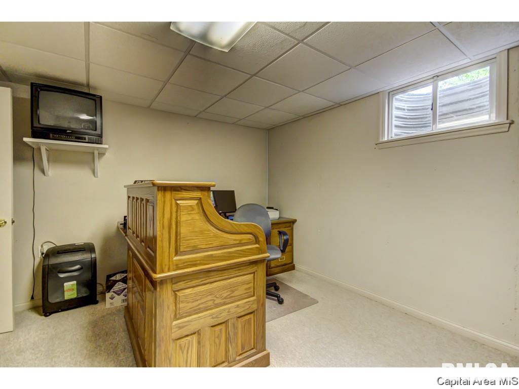 7600 Olde Carriage Way Springfield, IL 62712 - Photo 11 of 36