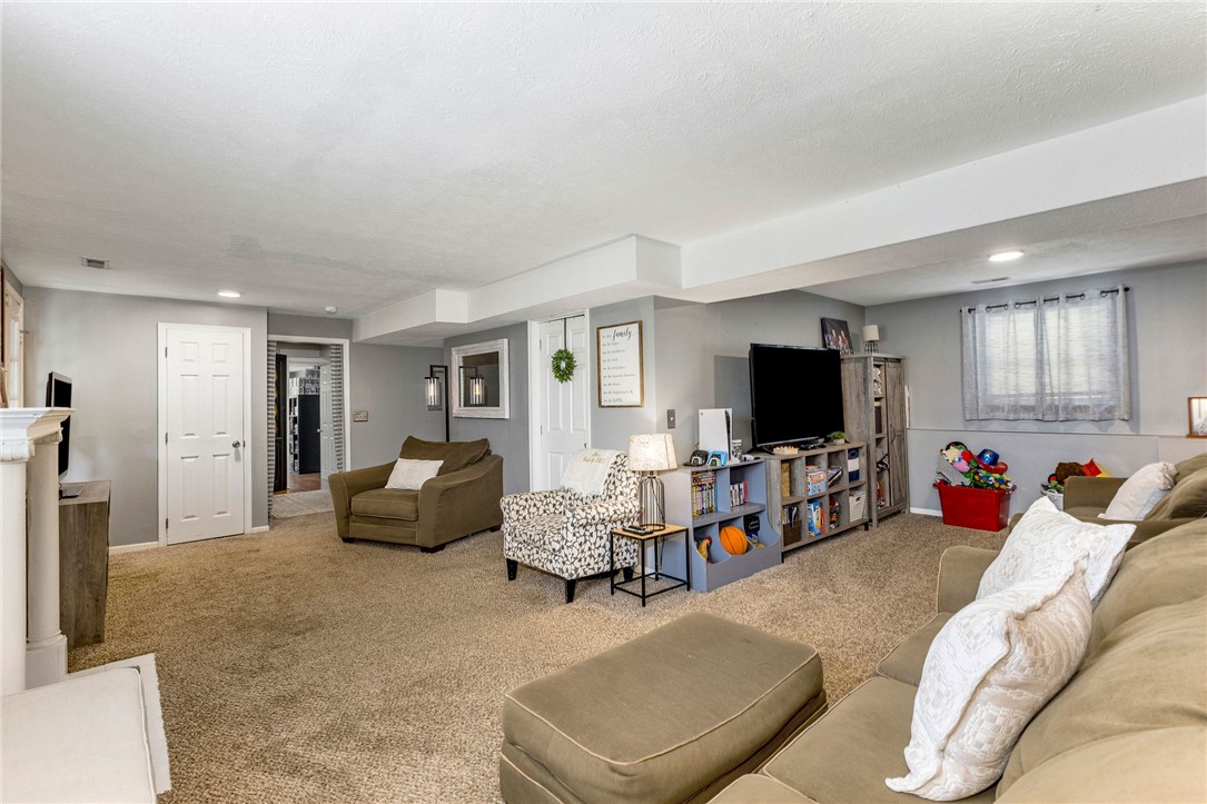 4577 Fisher Road Franklin, OH 45005 - Photo 25 of 44 Gallery Image 25