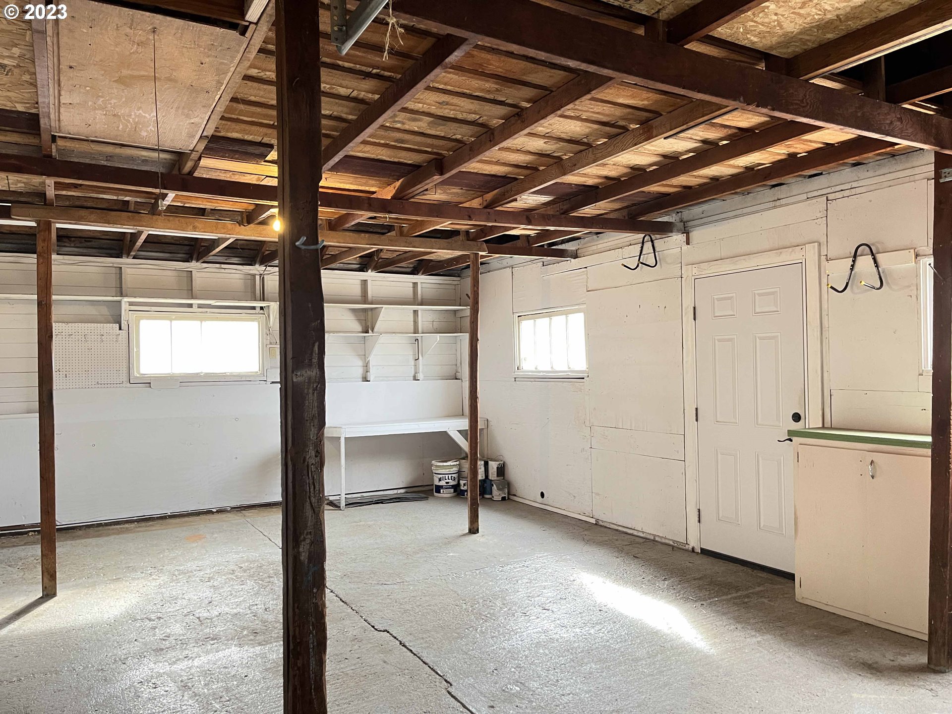 1290 Juniper Avenue Reedsport, OR 97467 - Photo 27 of 34 Gallery Image 27
