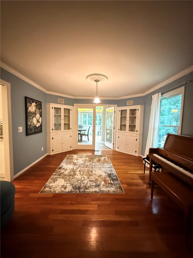 924 Deerfield Road Elmira, NY 14905 - Photo 33 of 48