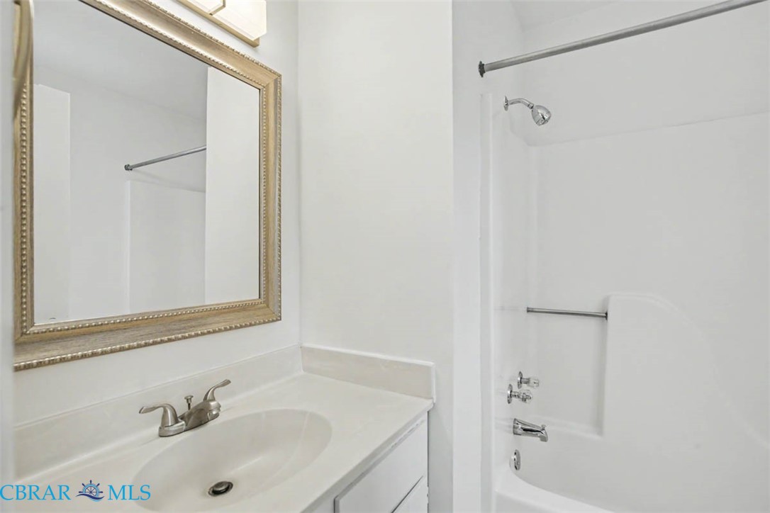 18 Bayview Court Hampton, VA 23664 - Photo 33 of 36