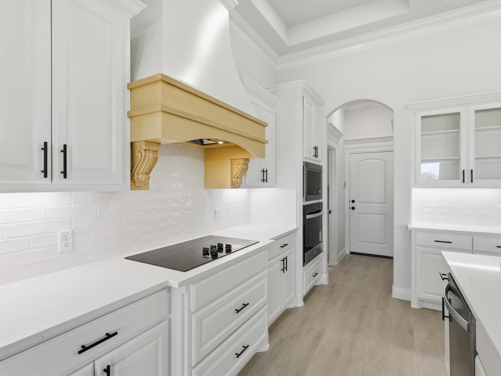 2005 Forest Bridge Drive Azle, TX 76020 - Photo 17 of 40