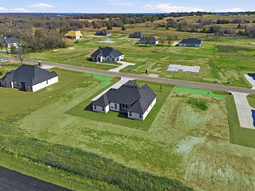 2005 Forest Bridge Drive Azle, TX 76020 - Photo 37 of 40