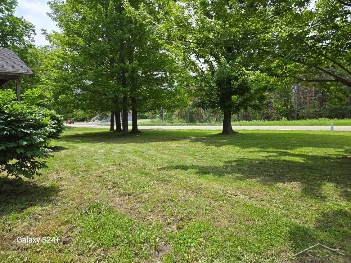 10263 Maple Valley Road Gladwin, MI 48624 - Photo 9 of 35