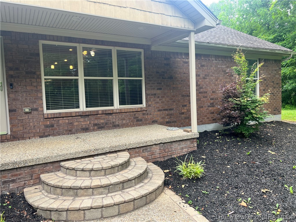 7772 Frank Ott Road Georgetown, IN 47122 - Photo 5 of 67