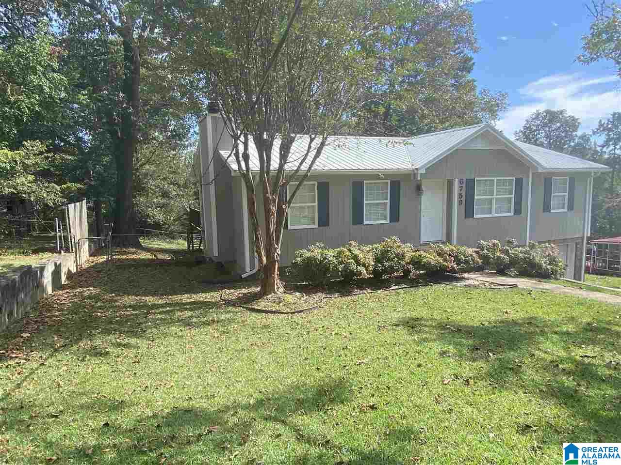 6759 Ridgewood Drive Pinson, AL 35126 - Photo 3 of 32