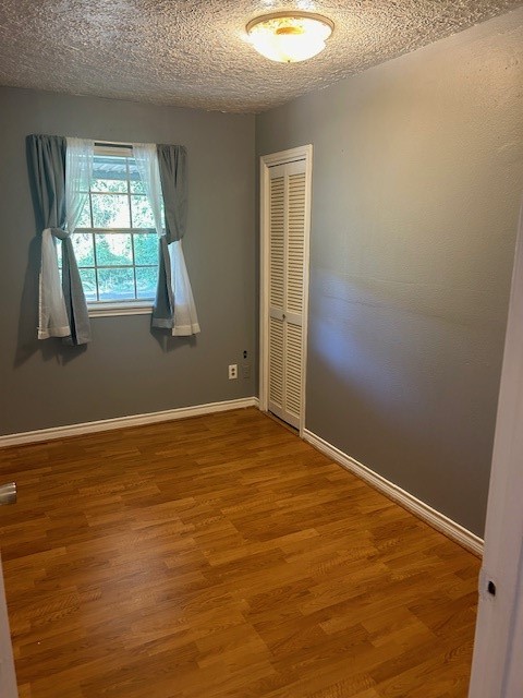 302 Arrowhead Drive Conroe, TX 77316 - Photo 15 of 23 en empty room with window