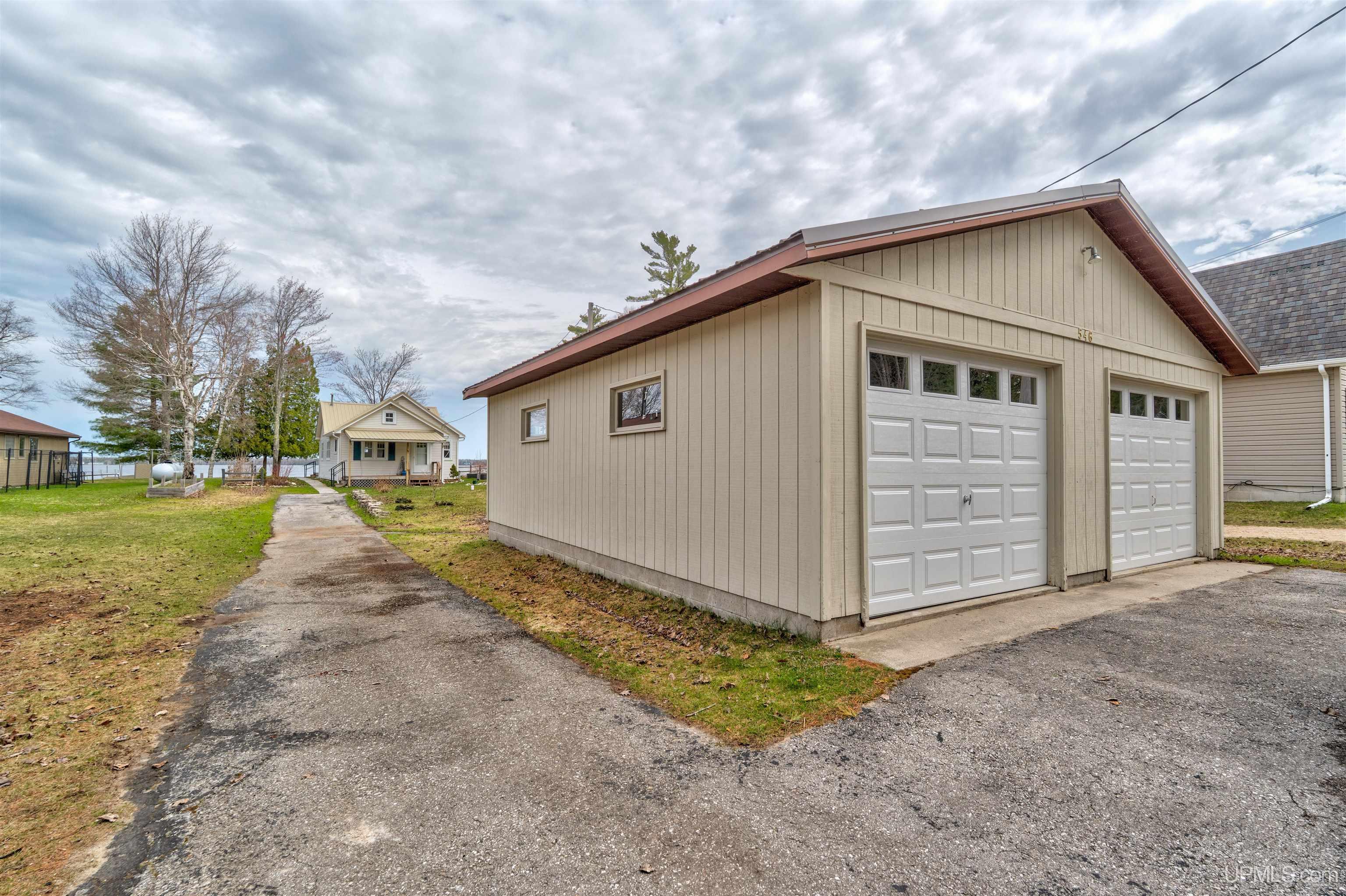 546 West Gulliver Lake Road Gulliver, MI 49840 - Photo 44 of 59