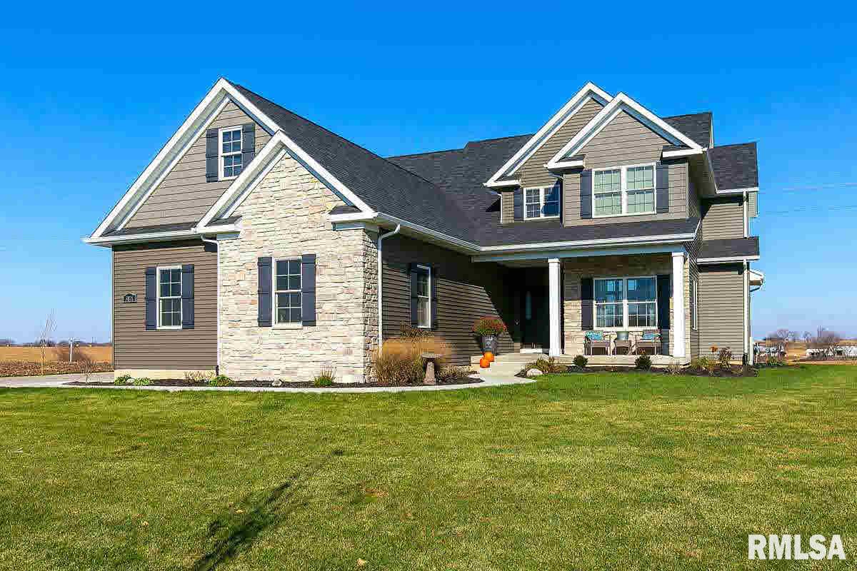 3826 Thomas Pointe Road Davenport, IA 52807 - Photo 1 of 24 Gallery Image 1