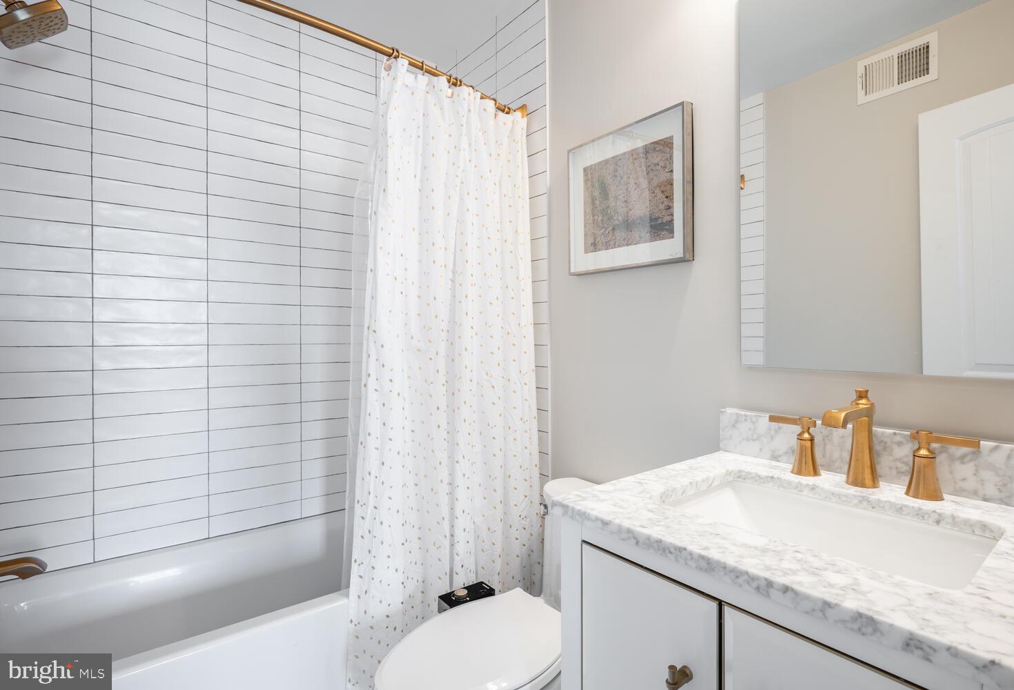 732 Columbia Road Northwest, Unit 2 Washington, DC 20001 - Photo 15 of 25 Gallery Image 15