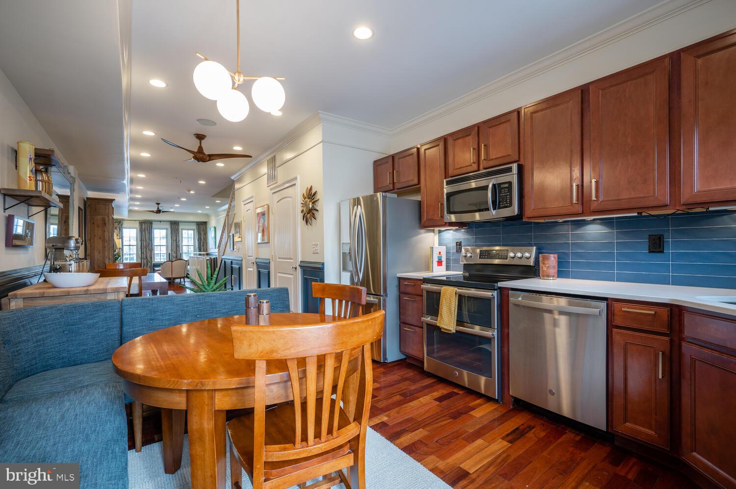 732 Columbia Road Northwest, Unit 2 Washington, DC 20001 - Photo 4 of 25 Gallery Image 4