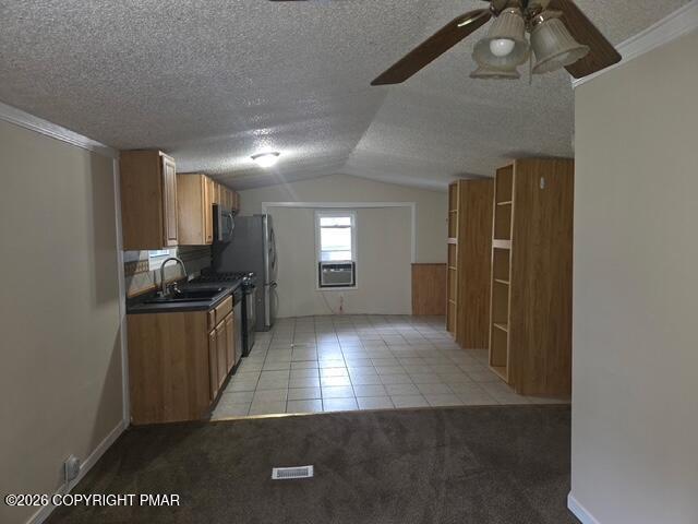 143 Moyer Road Blakeslee, PA 18610 - Photo 6 of 23 Kitchen