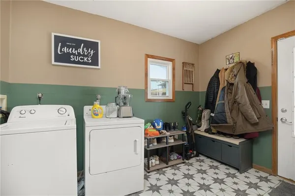 $410,000 | 9133 Southeast 40th Road, St. Joseph, MO 64507