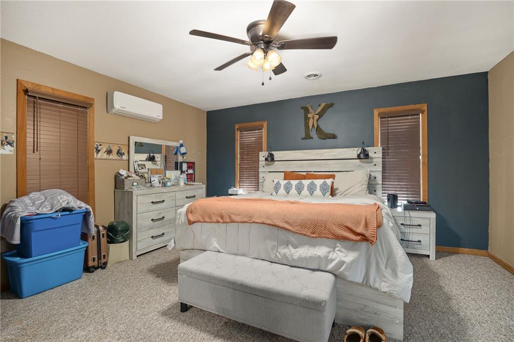 9133 Southeast 40th Road St. Joseph, MO 64507 - Photo 32 of 34