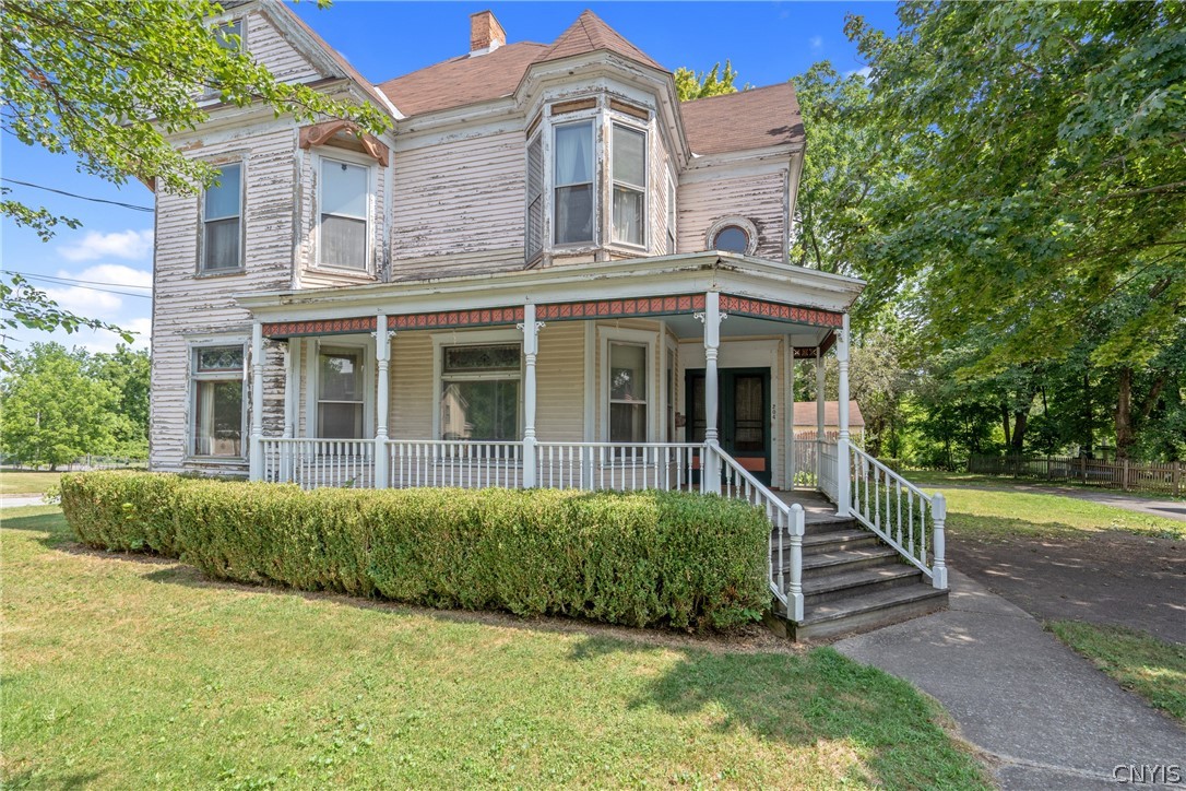 204 Lake Street Oneida, NY 13421 - Photo 1 of 49 Gallery Image 1