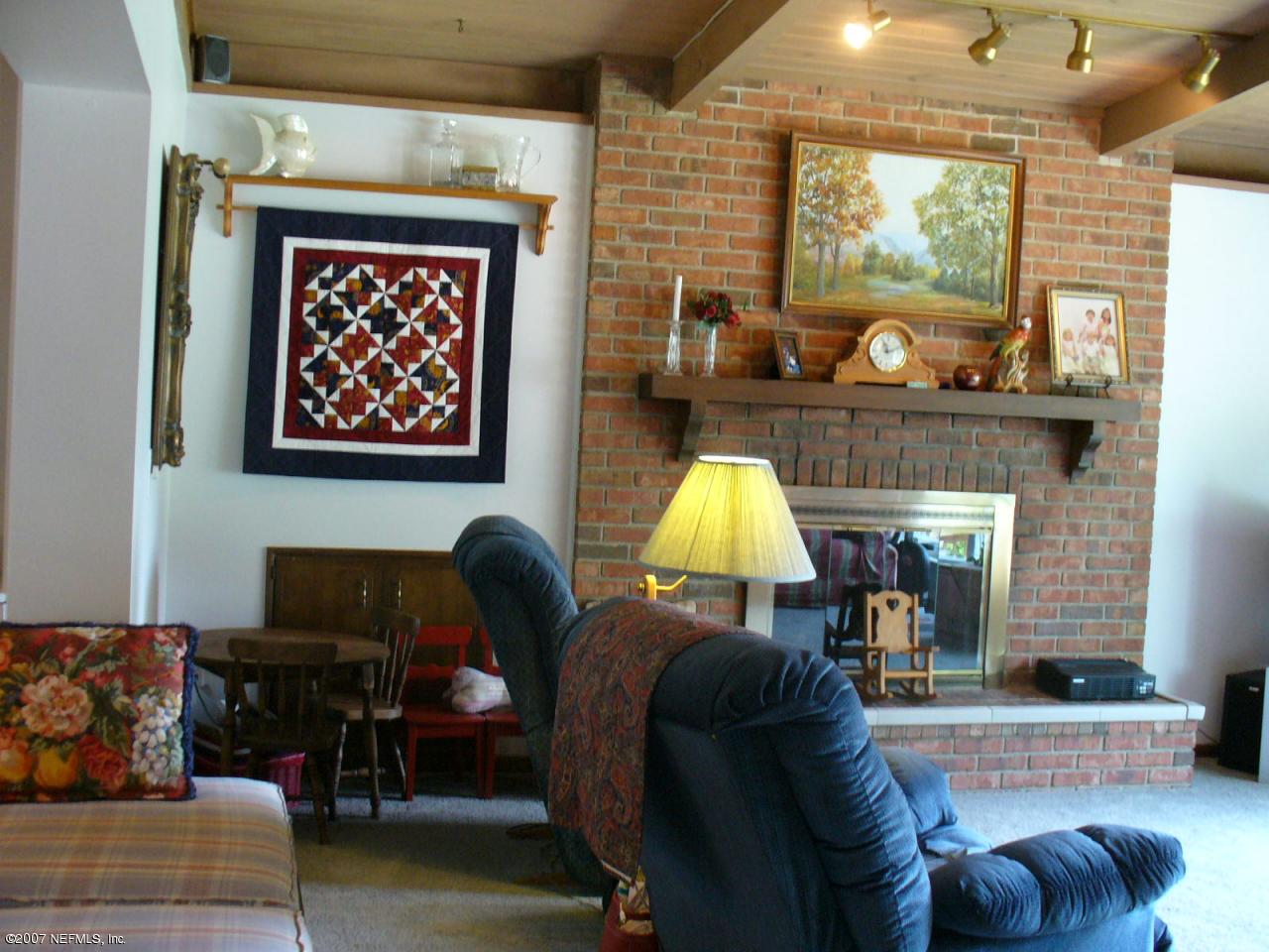 6670 Nightingale Road Jacksonville, FL 32216 - Photo 8 of 14 Great Room