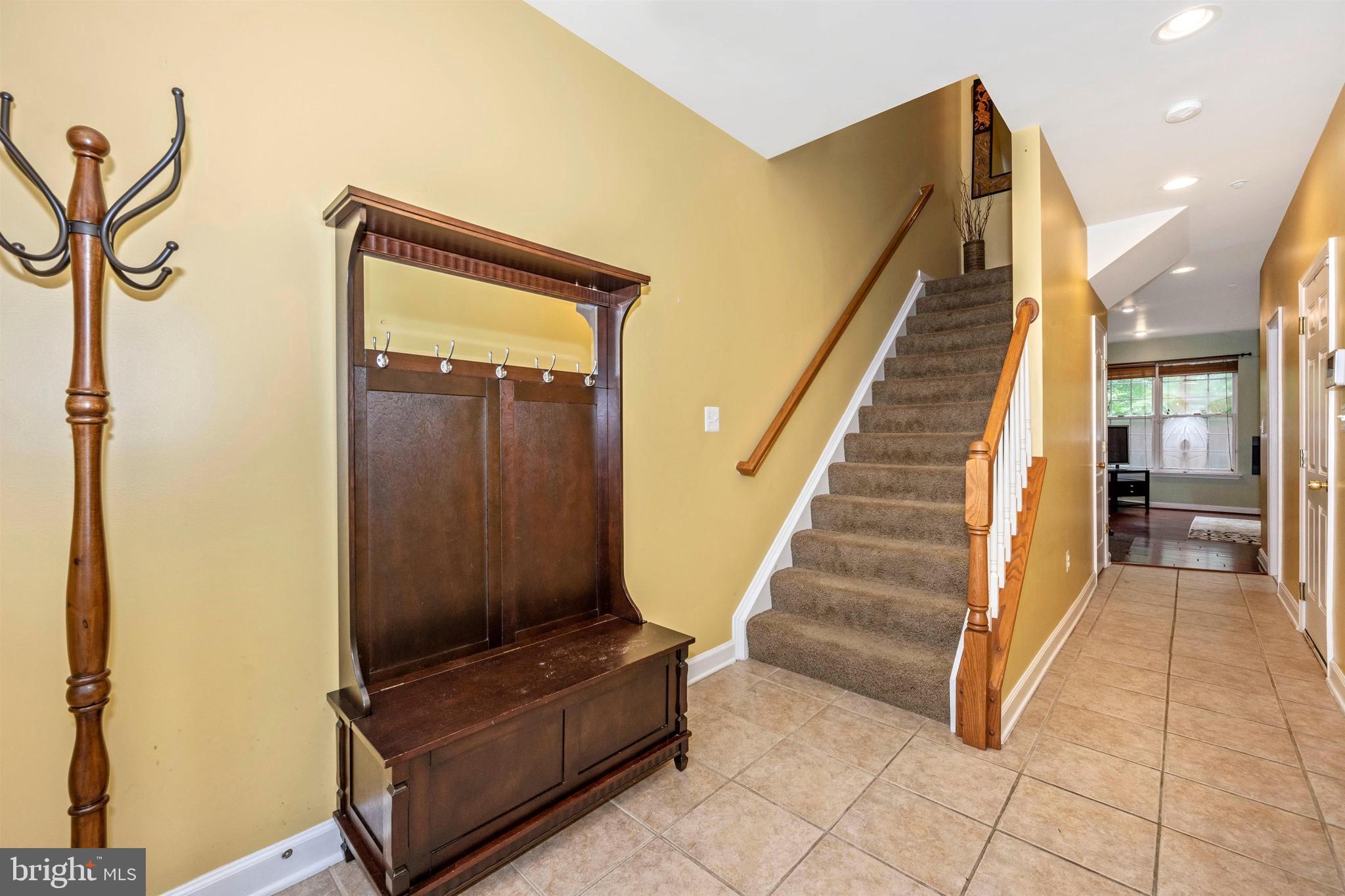 8152 Mississippi Road Laurel, MD 20724 - Photo 4 of 50 Foyer leading to family room (Lower Level)