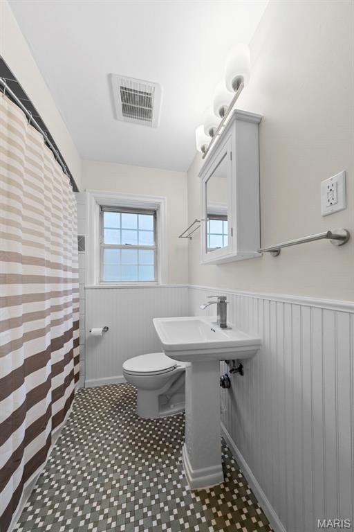 8915 Guthrie Avenue Berkeley, MO 63134 - Photo 17 of 32