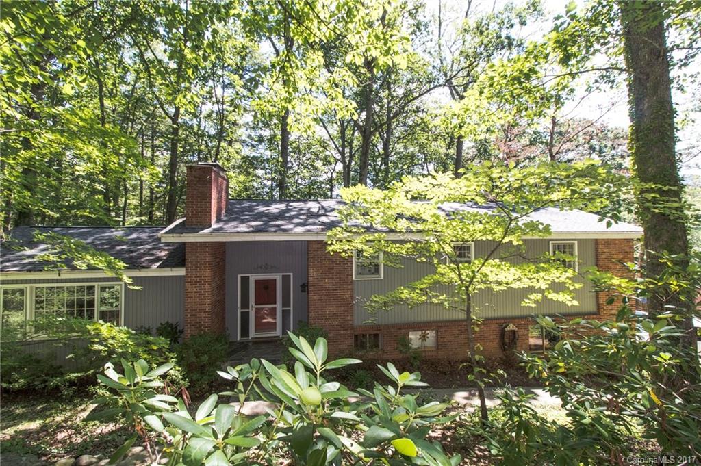 55 Faircrest Road Asheville, NC 28804 - Photo 2 of 20 front view of a house with a yard