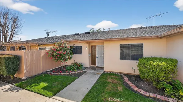 $598,000 | 1881 Mitchell Avenue, Unit 95, Tustin, CA 92780