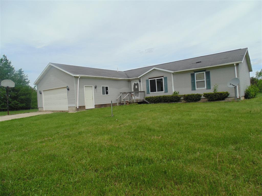 15614 19 Mile Road Tustin, MI 49688 - Photo 2 of 23 frnt5