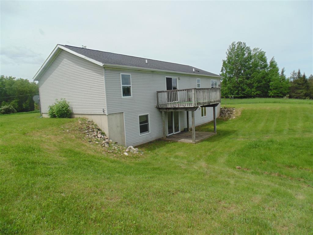15614 19 Mile Road Tustin, MI 49688 - Photo 6 of 23 rt rr