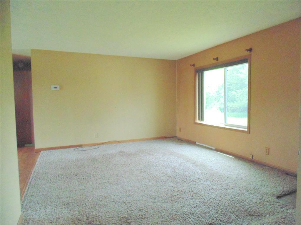15614 19 Mile Road Tustin, MI 49688 - Photo 9 of 23 lvng1