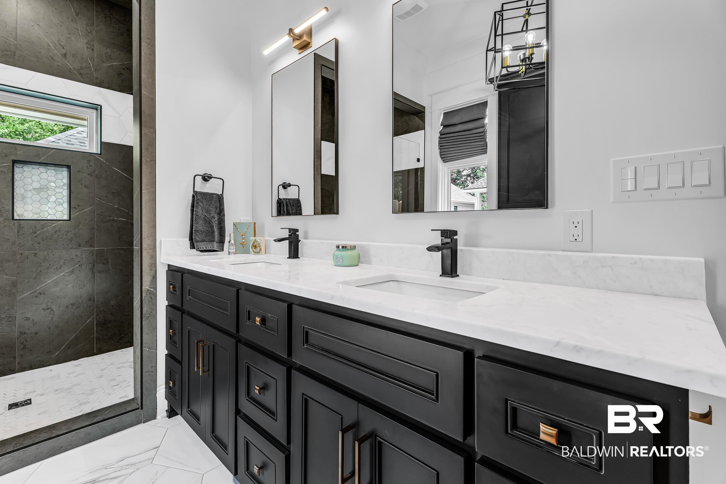 20279 Bishop Road Fairhope, AL 36532 - Photo 22 of 42 Primary Vanity