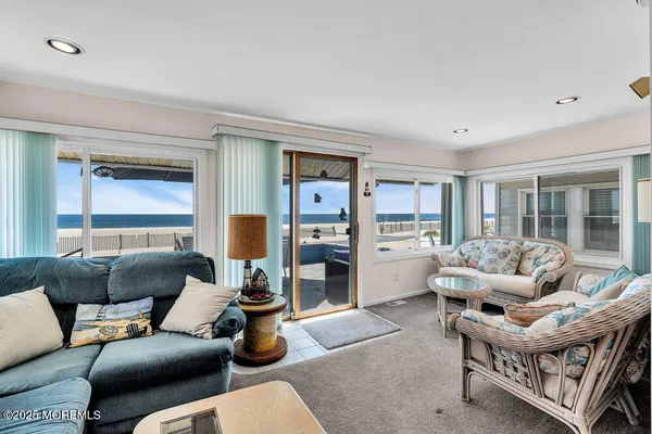 $2,700 | 115 Beach Front, Manasquan, NJ 08736