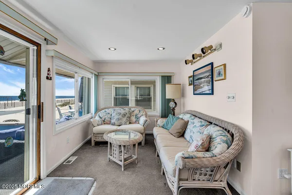 $2,700 | 115 Beach Front, Manasquan, NJ 08736