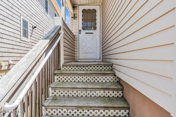 $2,700 | 115 Beach Front, Manasquan, NJ 08736