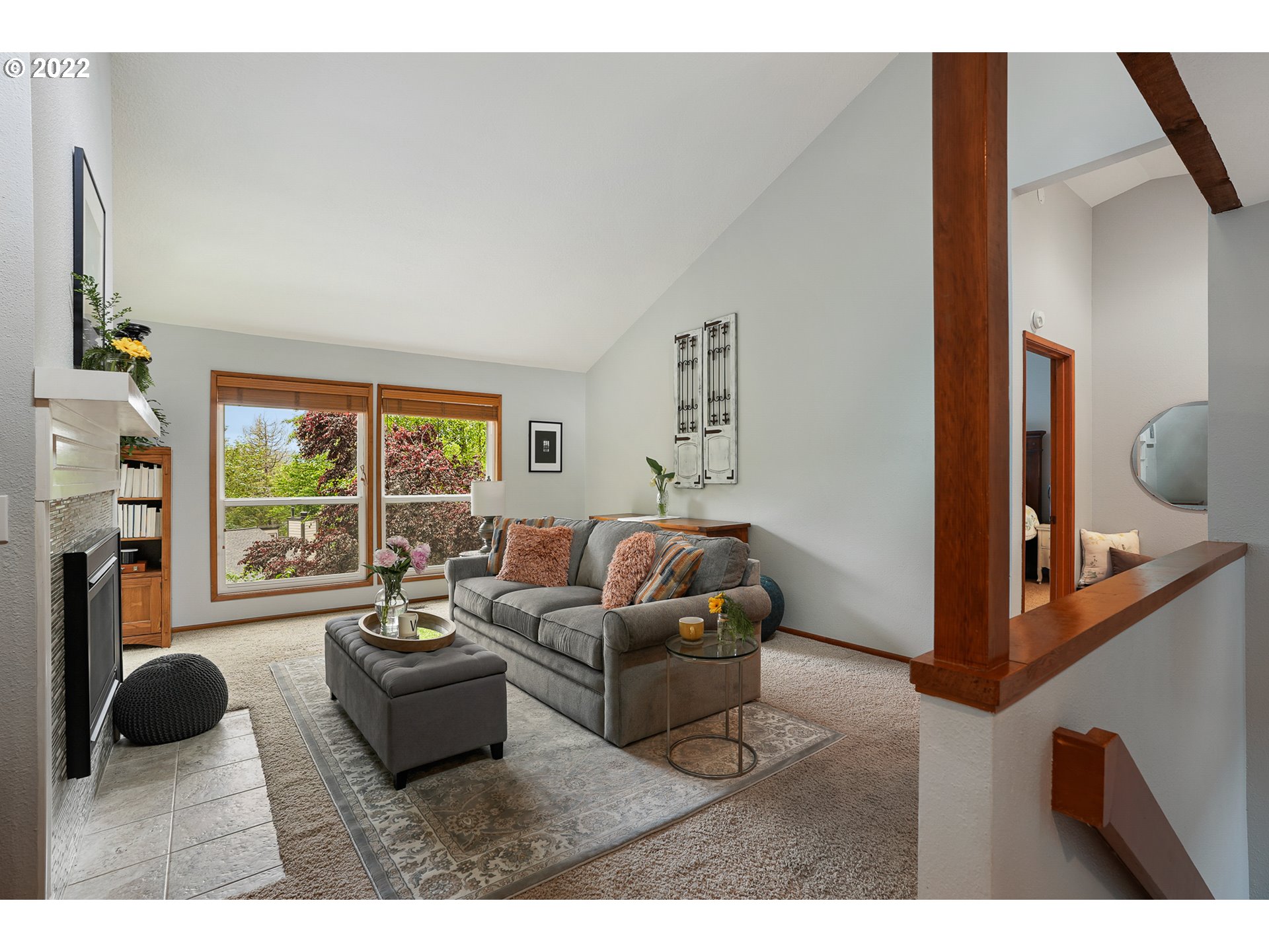 10023 Southwest Quail Post Road Portland, OR 97219 - Photo 2 of 32 Gallery Image 2